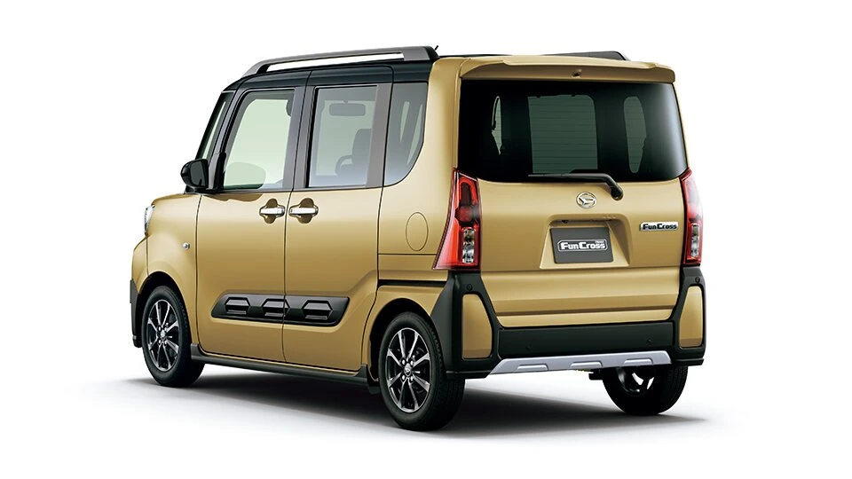 カーリース車両 ダイハツ　タント ファンクロスの画像